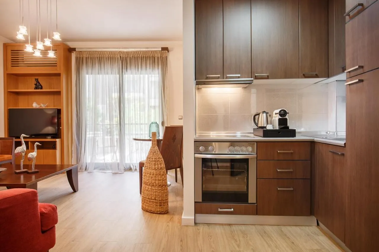 Melon Suites Thessaloniki Apartment